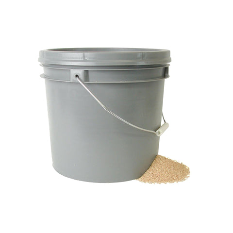 Corn Cob Media, 15 lbs - w-3.5 Gallon Bucket